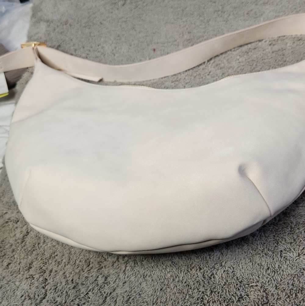 Slouchy Crescent Sling Handbag - Universal Thread Cream - Picture 8 of 10